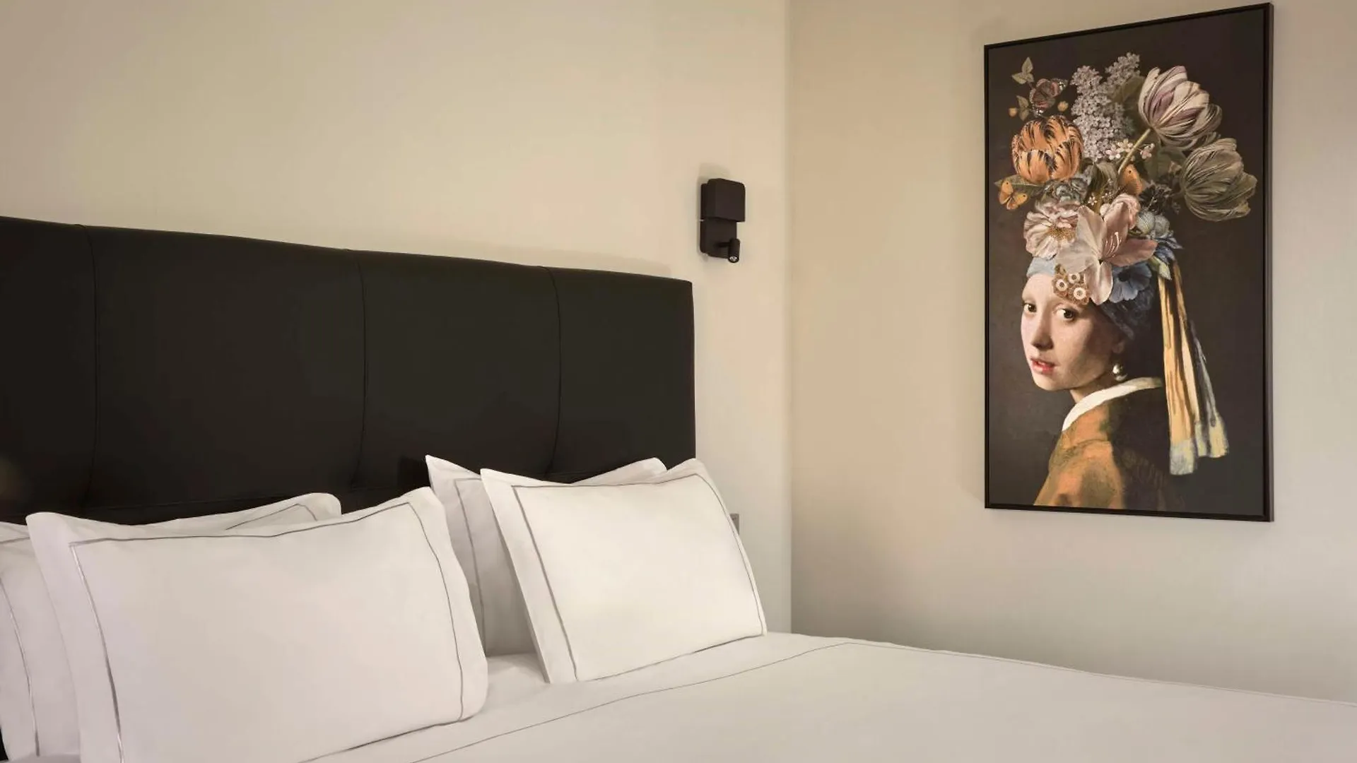 Park Plaza Eindhoven Hotel 4*,  Holland